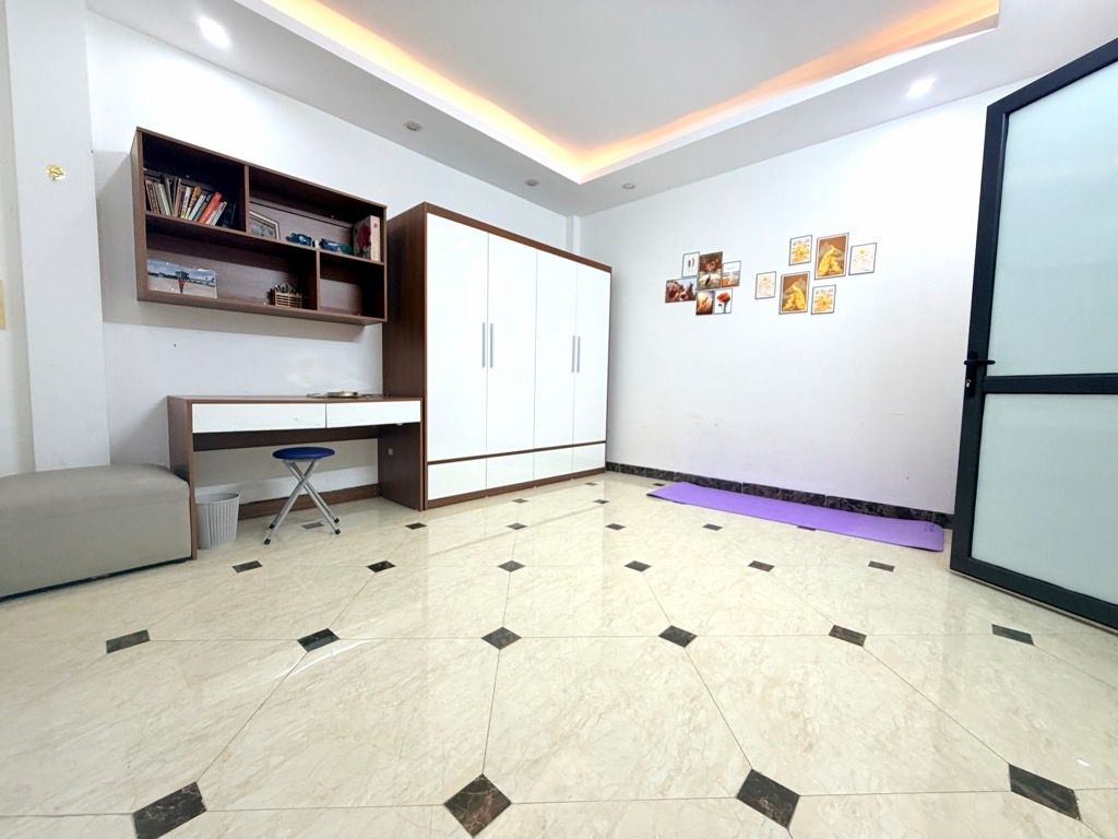 Bán nhà Hoàng Mai - diện tích 30m2 5 tầng - Nhà đẹp, công năng đỉnh - giá 7,55 tỷ
