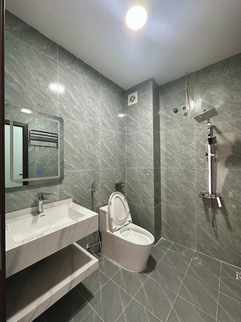 Bán nhà Lĩnh Nam - diện tích 30m2 6 tầng - HÀNG TUYỂN LĨNH NAM - 6 TẦNG THANG MÁY - giá 8,35 tỷ