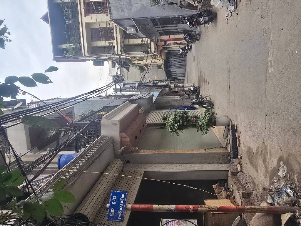 Bán nhà Đại Đồng - diện tích 46.5m2 1 tầng - Ô tô con lùi tận cửa - giá 8,5 tỷ