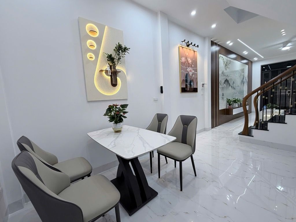 Bán nhà Kim Giang - diện tích 36m2 4 tầng - Cực gần ô tô - giá 8,9 tỷ