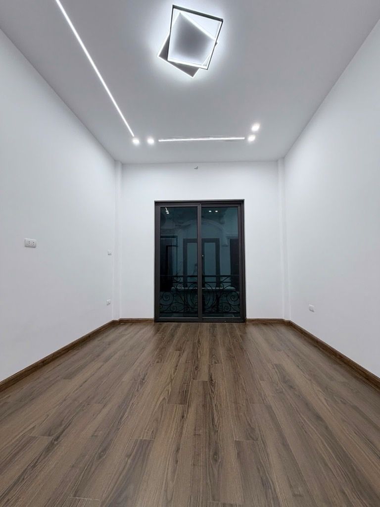 Bán nhà Kim Giang - diện tích 36m2 4 tầng - Cực gần ô tô - giá 8,9 tỷ