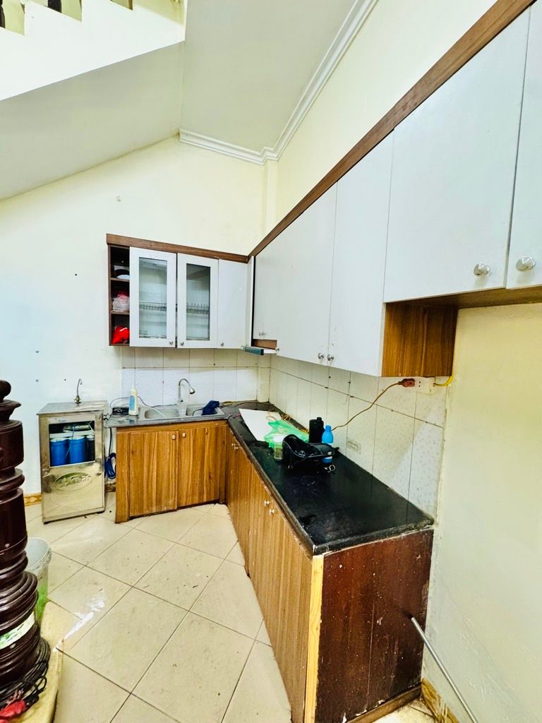Bán nhà Tân Mai - diện tích 26m2 4 tầng - Mặt ngõ ô tô tải đỗ cửa - giá 7,8 tỷ