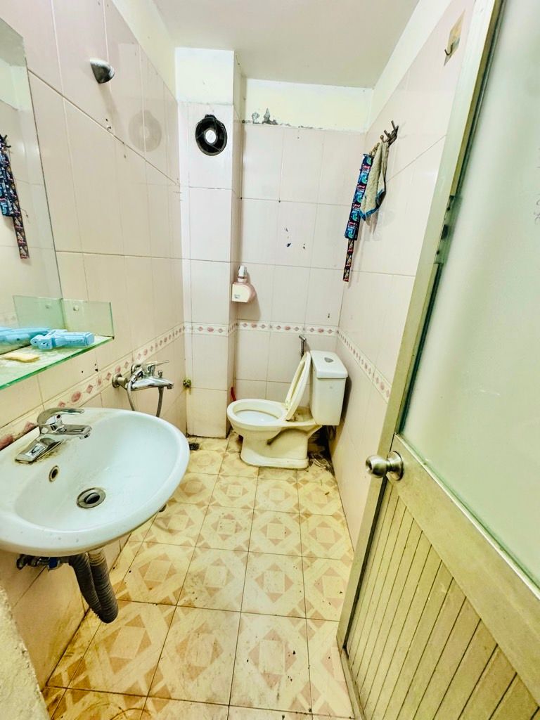 Bán nhà Tân Mai - diện tích 26m2 4 tầng - Mặt ngõ ô tô tải đỗ cửa - giá 7,8 tỷ