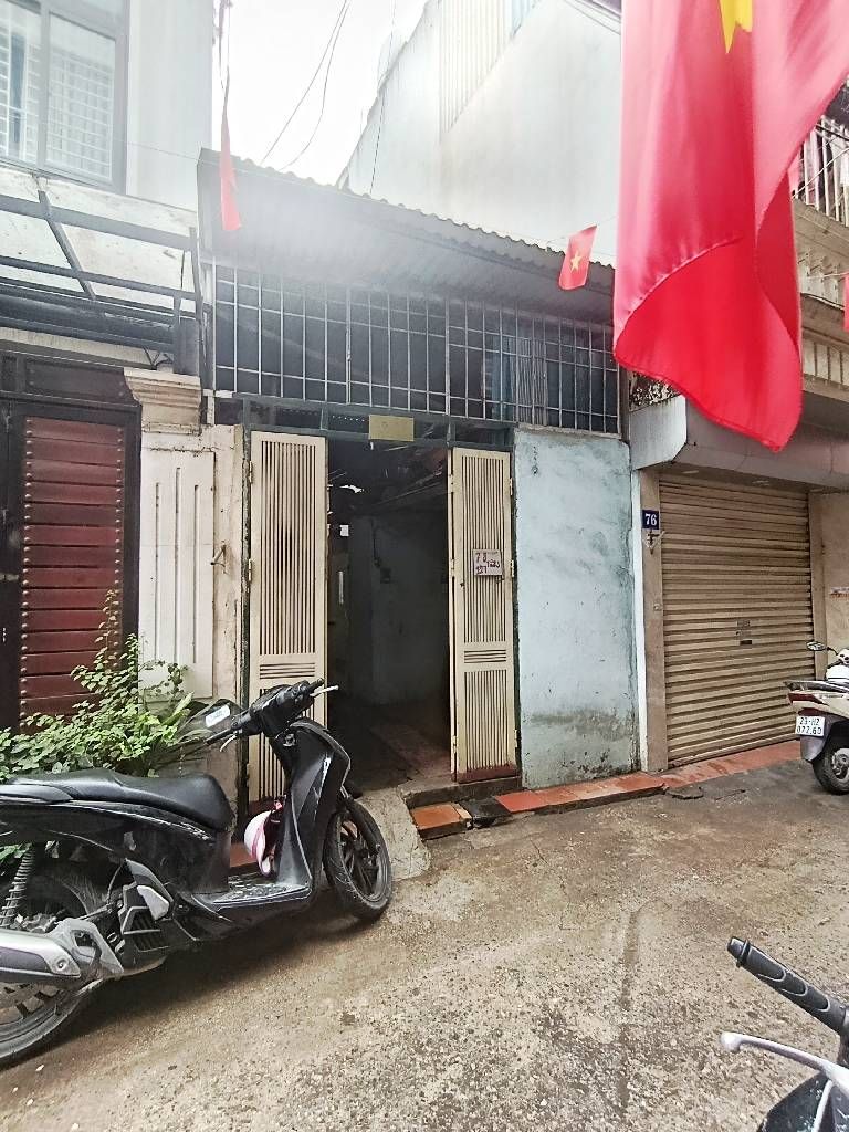 Bán nhà Đê Trần Khát Chân - diện tích 52.9m2 3 tầng - Ô TÔ ĐỖ CỬA - giá 12 tỷ