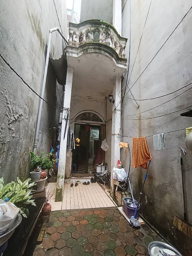 Bán nhà Đê Trần Khát Chân - diện tích 52.9m2 3 tầng - Ô TÔ ĐỖ CỬA - giá 12 tỷ