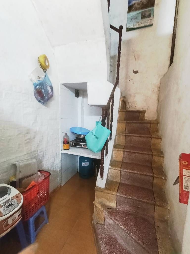 Bán nhà Đê Trần Khát Chân - diện tích 52.9m2 3 tầng - Ô TÔ ĐỖ CỬA - giá 12 tỷ