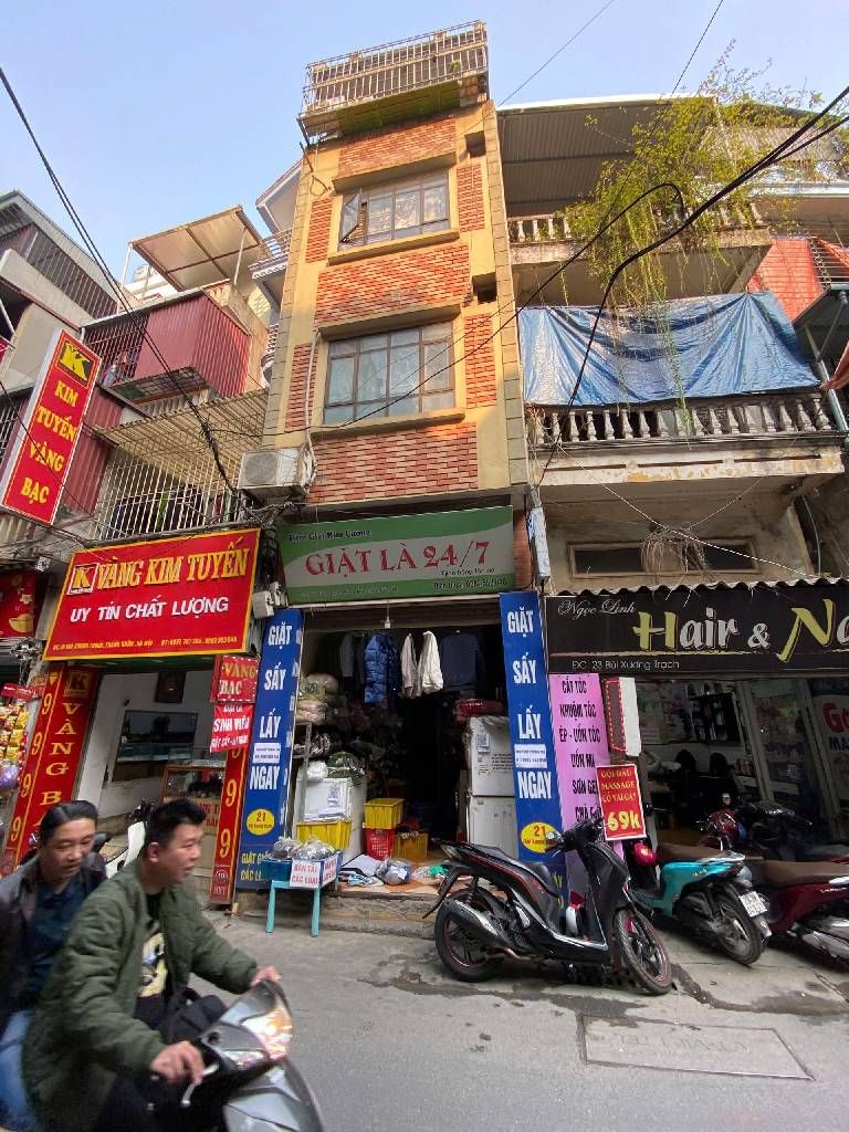 Bán nhà Bùi Xương Trạch - diện tích 26m2 4 tầng - Mặt phố kinh doanh đỉnh - giá 4,5 tỷ