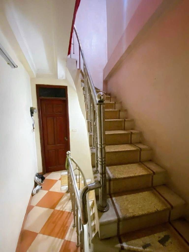 Bán nhà Bùi Xương Trạch - diện tích 26m2 4 tầng - Mặt phố kinh doanh đỉnh - giá 4,5 tỷ
