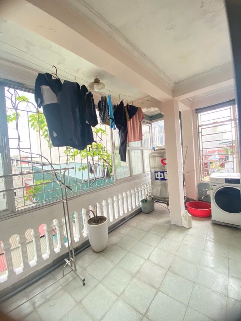 Bán nhà Văn Chương - diện tích 27m2 5 tầng - Ô tô đỗ cửa - giá 11,2 tỷ