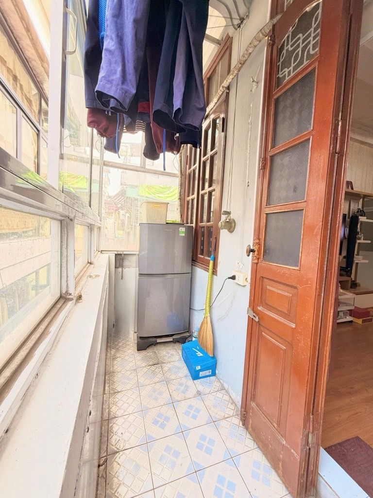 Bán nhà Văn Chương - diện tích 27m2 5 tầng - Ô tô đỗ cửa - giá 11,2 tỷ