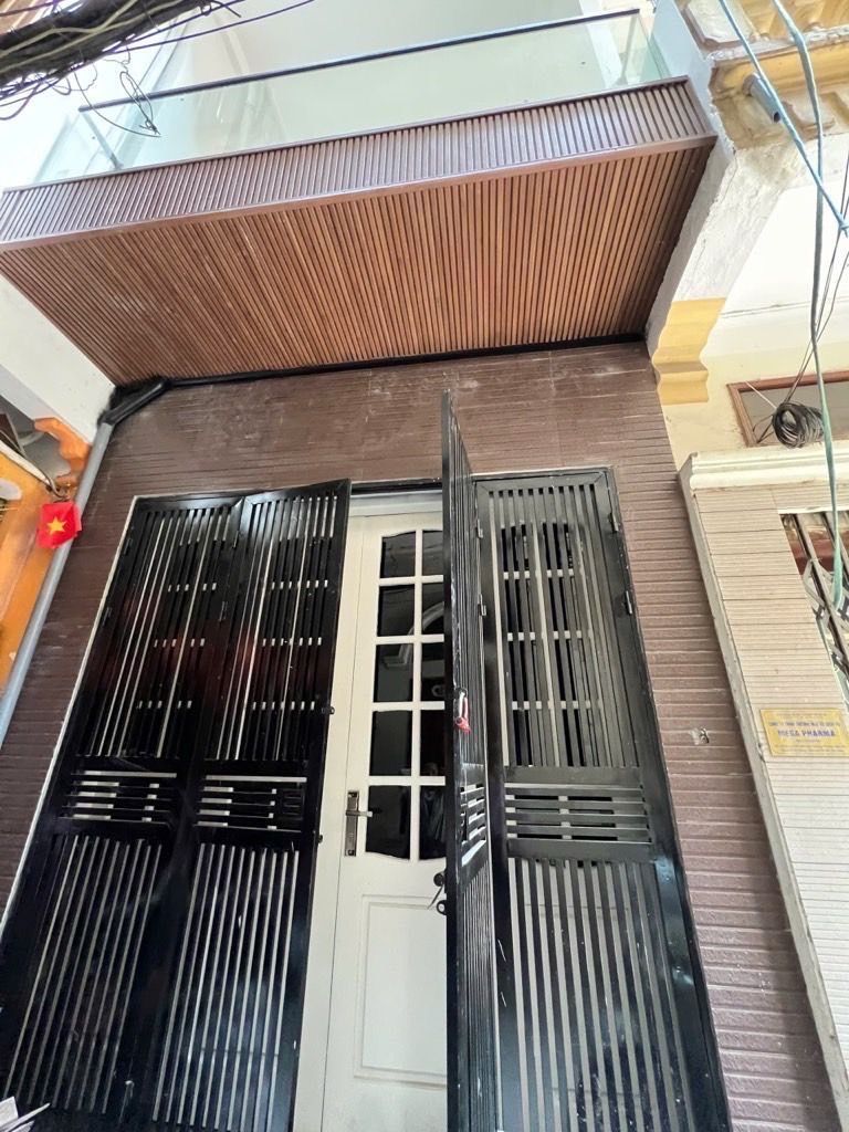Bán nhà Bùi Ngọc Dương - diện tích 35m2 4 tầng - 2 mặt ngõ - giá 9,6 tỷ
