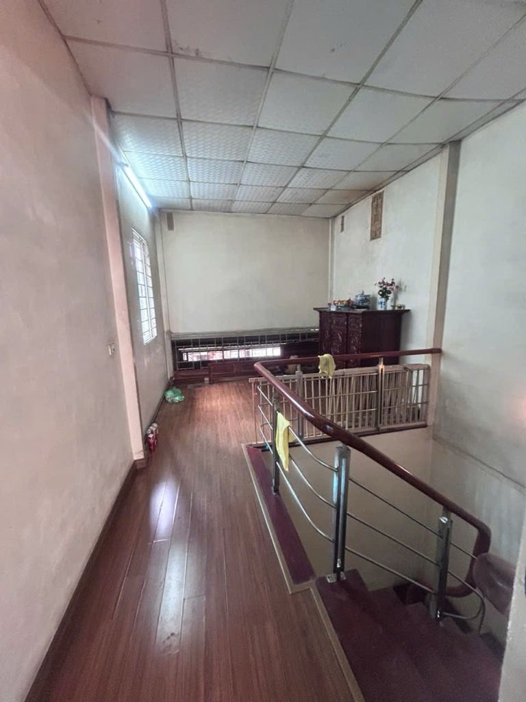 Bán nhà Kim Ngưu - diện tích 45.2m2 3 tầng - Lô góc, ô tô qua nhà - giá 13,9 tỷ