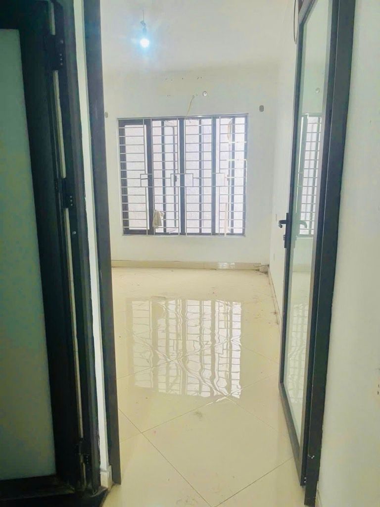 Bán nhà Hoàng Mai - diện tích 25m2 3 tầng - HCĐC - giá 3,2 tỷ