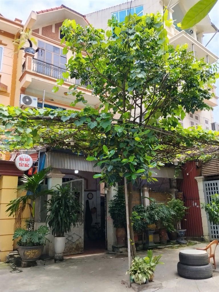 Bán nhà Hoàng Liệt - diện tích 91m2 3 tầng - Ô tô tránh - giá 20 tỷ