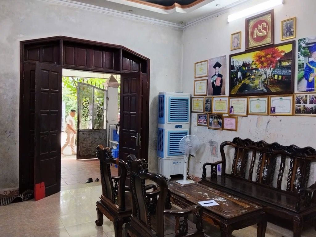 Bán nhà Hoàng Liệt - diện tích 91m2 3 tầng - Ô tô tránh - giá 20 tỷ