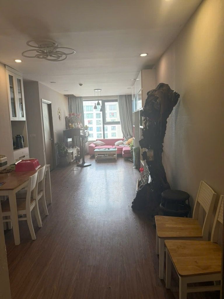 Bán nhà Nguyễn Xiển - diện tích 74m2 34 tầng - Căn hộ cao cấp Eco Green - giá 6,4 tỷ