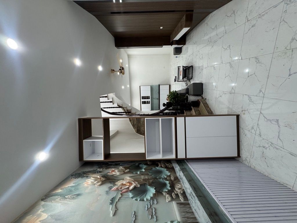 Bán nhà Quan Thổ 1 - diện tích 40.4m2 4 tầng - ngõ thông kinh doanh - giá 9,4 tỷ