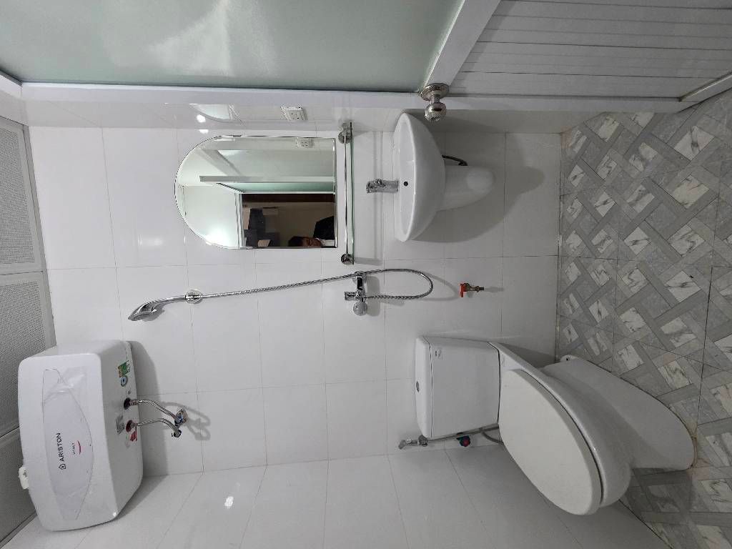 Bán nhà Tôn Đức Thắng - diện tích 16m2 5 tầng - Nhà đẹp ở ngay - giá 5,2 tỷ