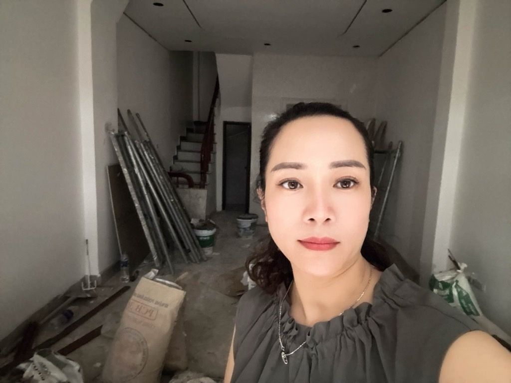 Bán nhà Nguyễn Văn Trỗi - diện tích 34m2 7 tầng - ô tô đỗ cổng - giá 11,8 tỷ