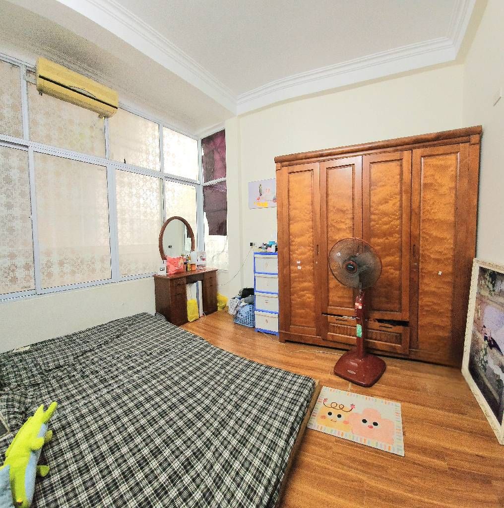 Bán nhà Vân Đồn - diện tích 17m2 5 tầng - Nhà đẹp - giá 5,1 tỷ