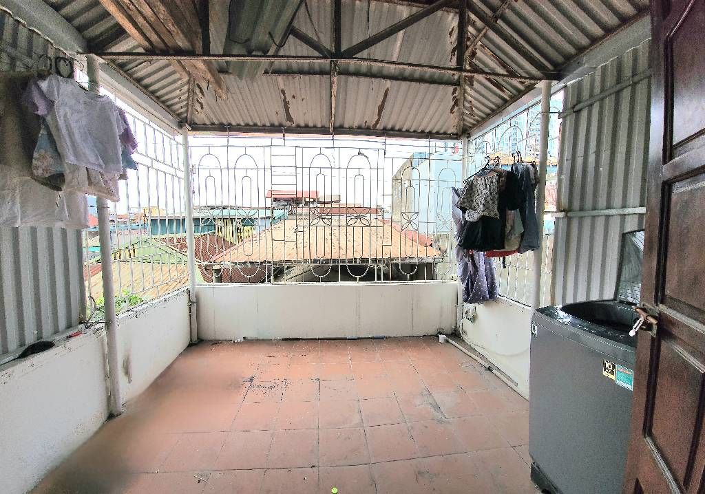 Bán nhà Vân Đồn - diện tích 17m2 5 tầng - Nhà đẹp - giá 5,1 tỷ