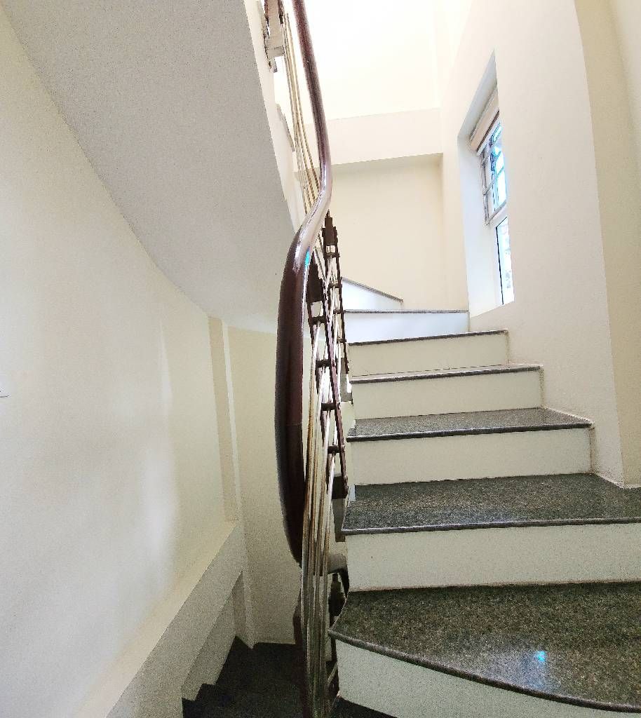 Bán nhà Hàn Thuyên - diện tích 30m2 5 tầng - Lô góc, kinh doanh - giá 17,5 tỷ