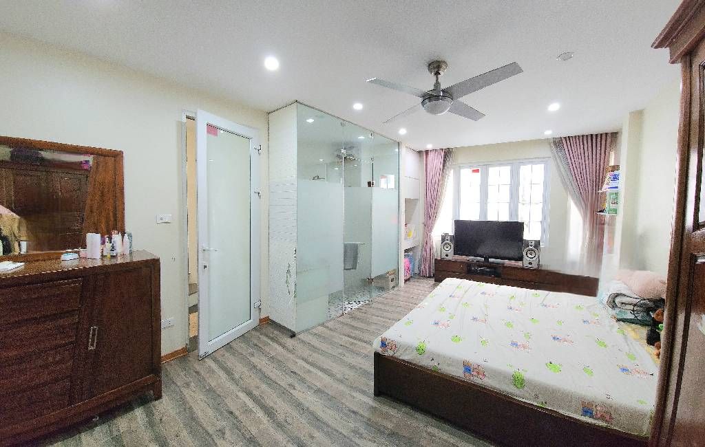Bán nhà Hàn Thuyên - diện tích 30m2 5 tầng - Lô góc, kinh doanh - giá 17,5 tỷ