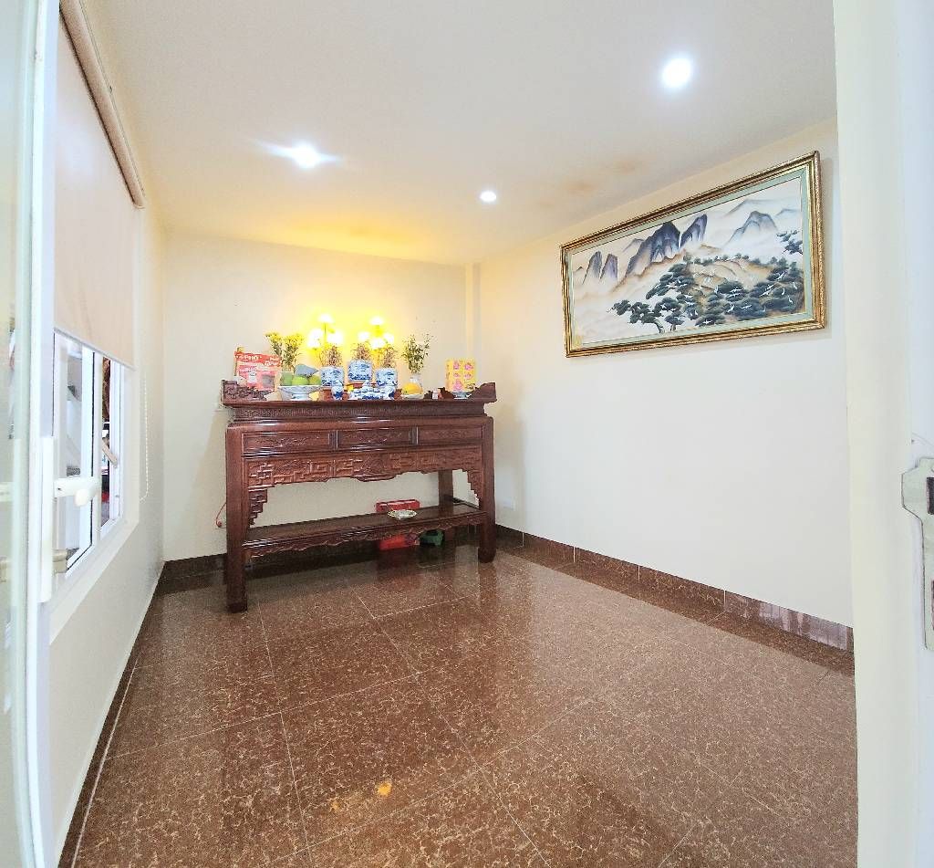 Bán nhà Hàn Thuyên - diện tích 30m2 5 tầng - Lô góc, kinh doanh - giá 17,5 tỷ