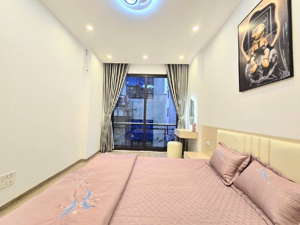 Bán nhà Giáp Nhị - diện tích 30m2 6 tầng - gần ô tô - giá 7,85 tỷ