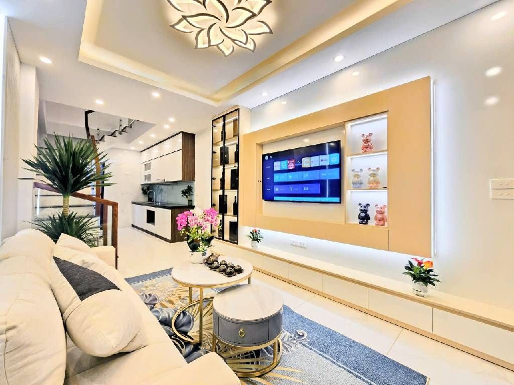 Bán nhà Giáp Nhị - diện tích 30m2 6 tầng - gần ô tô - giá 7,85 tỷ