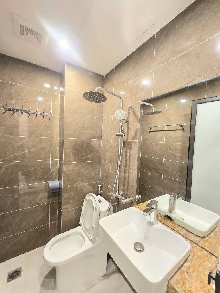 Bán nhà Giáp Nhị - diện tích 30m2 6 tầng - gần ô tô - giá 7,85 tỷ
