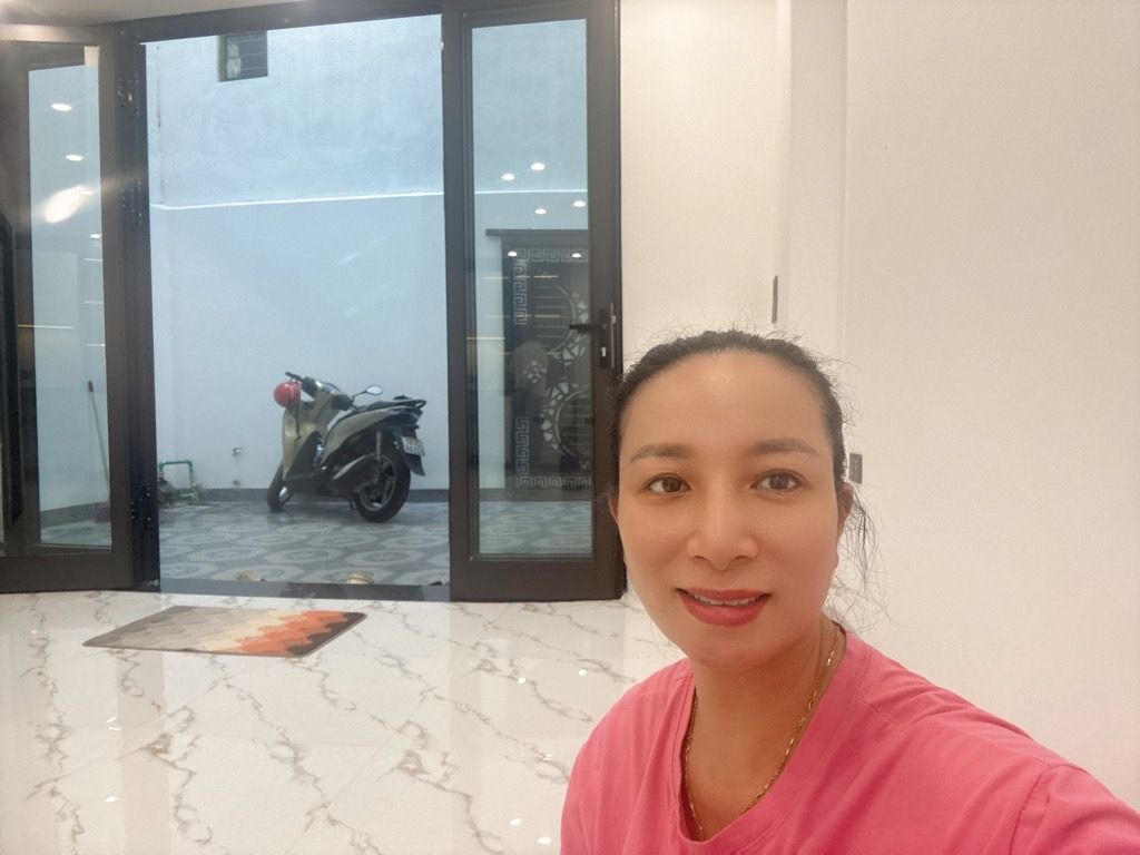 Bán nhà Ngõ Hoà Bình - diện tích 56.3m2 6 tầng - thang máy, 7 phòng ngủ khép kín - giá 14,8 tỷ