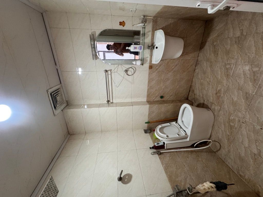 Bán nhà Lĩnh Nam - diện tích 30m2 5 tầng - Ô TÔ ĐỖ CỔNG - giá 7,7 tỷ