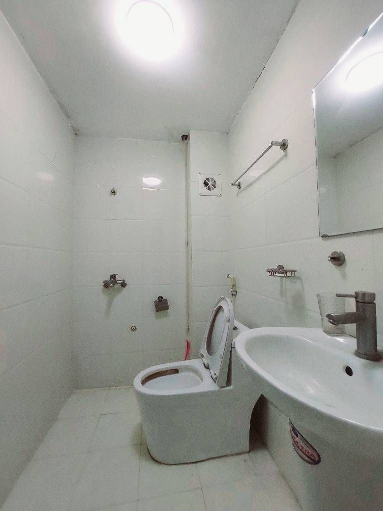 Bán nhà Hạ Đình - diện tích 69m2 4 tầng - Mặt phố kinh doanh sầm uất - giá 17,5 tỷ