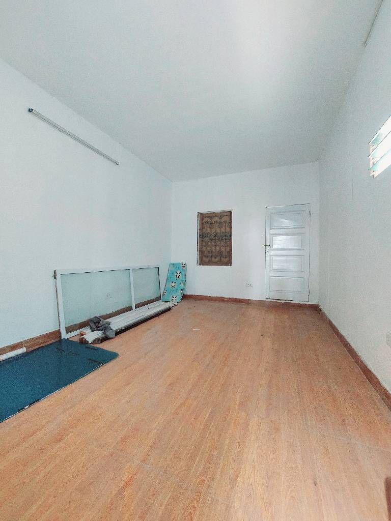 Bán nhà Hạ Đình - diện tích 69m2 4 tầng - Mặt phố kinh doanh sầm uất - giá 17,5 tỷ