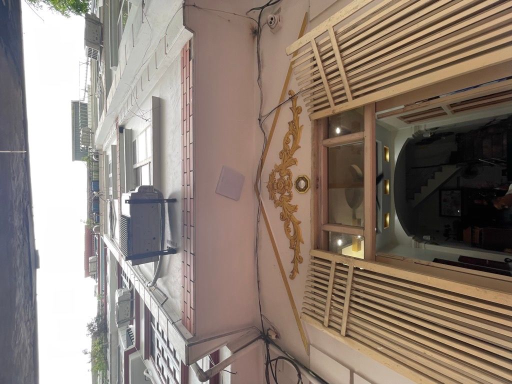 Bán nhà Nam Dư - diện tích 30,4m2 5 tầng - 20M RA Ô TÔ TRÁNH - giá 7,4 tỷ