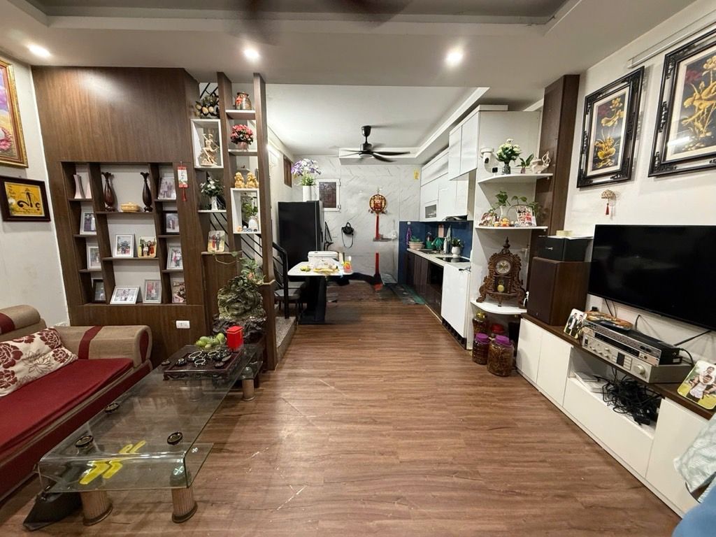 Bán nhà Vĩnh Hưng - diện tích 35m2 3 tầng - NHÀ ĐẸP Ở LUÔN - FULL ĐỒ - 20 M RA RA MP VĨNH HƯNG - SIÊU HIẾM - 2 THOÁNG TRƯỚC SAU VĨNH VIỄN - ĐỦ CÔNG NĂNG - giá 3,6 tỷ
