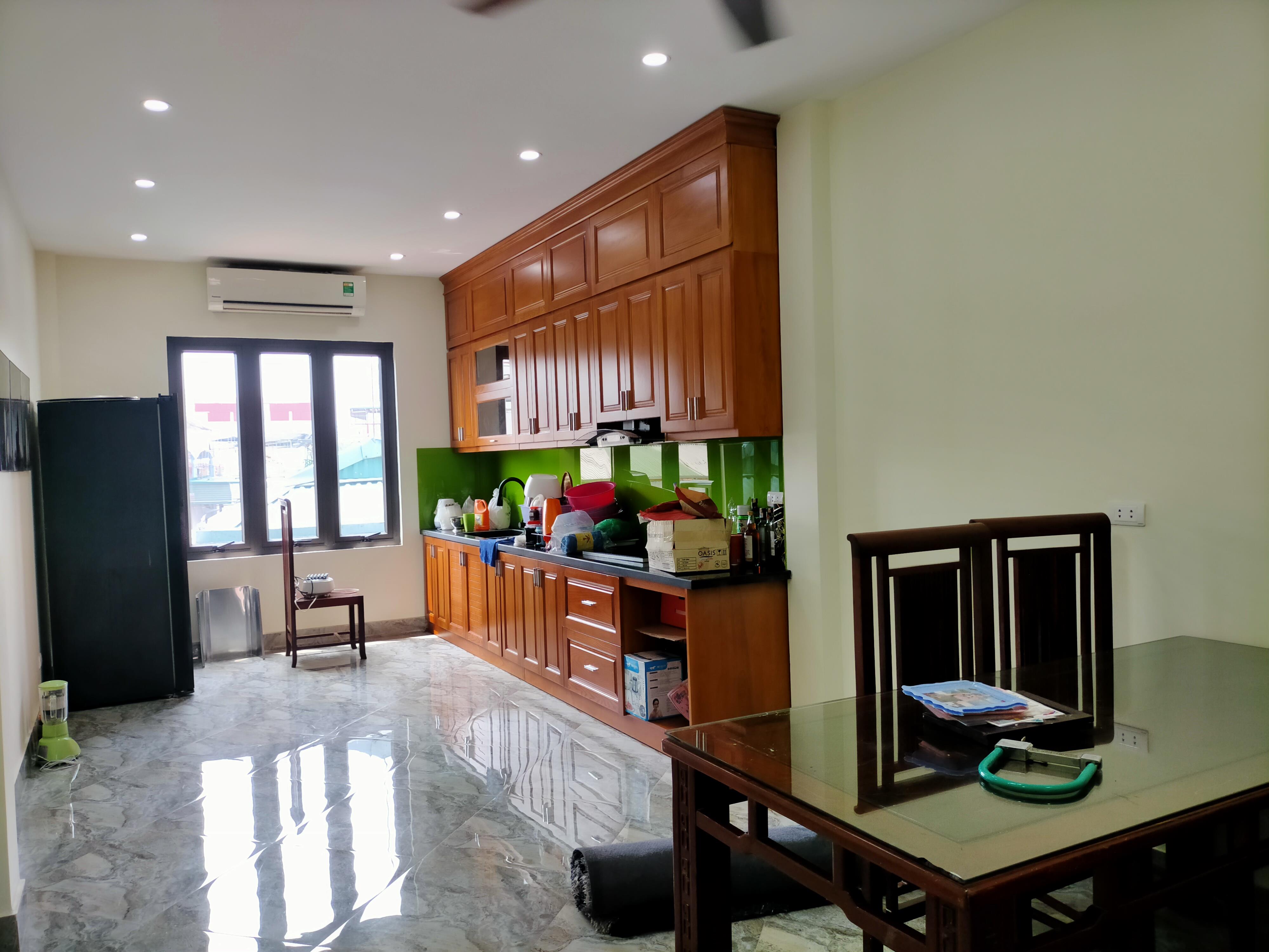 Bán nhà Thái Thịnh - diện tích 57m2 5 tầng - Phân lô cực đẹp - giá 17 tỷ