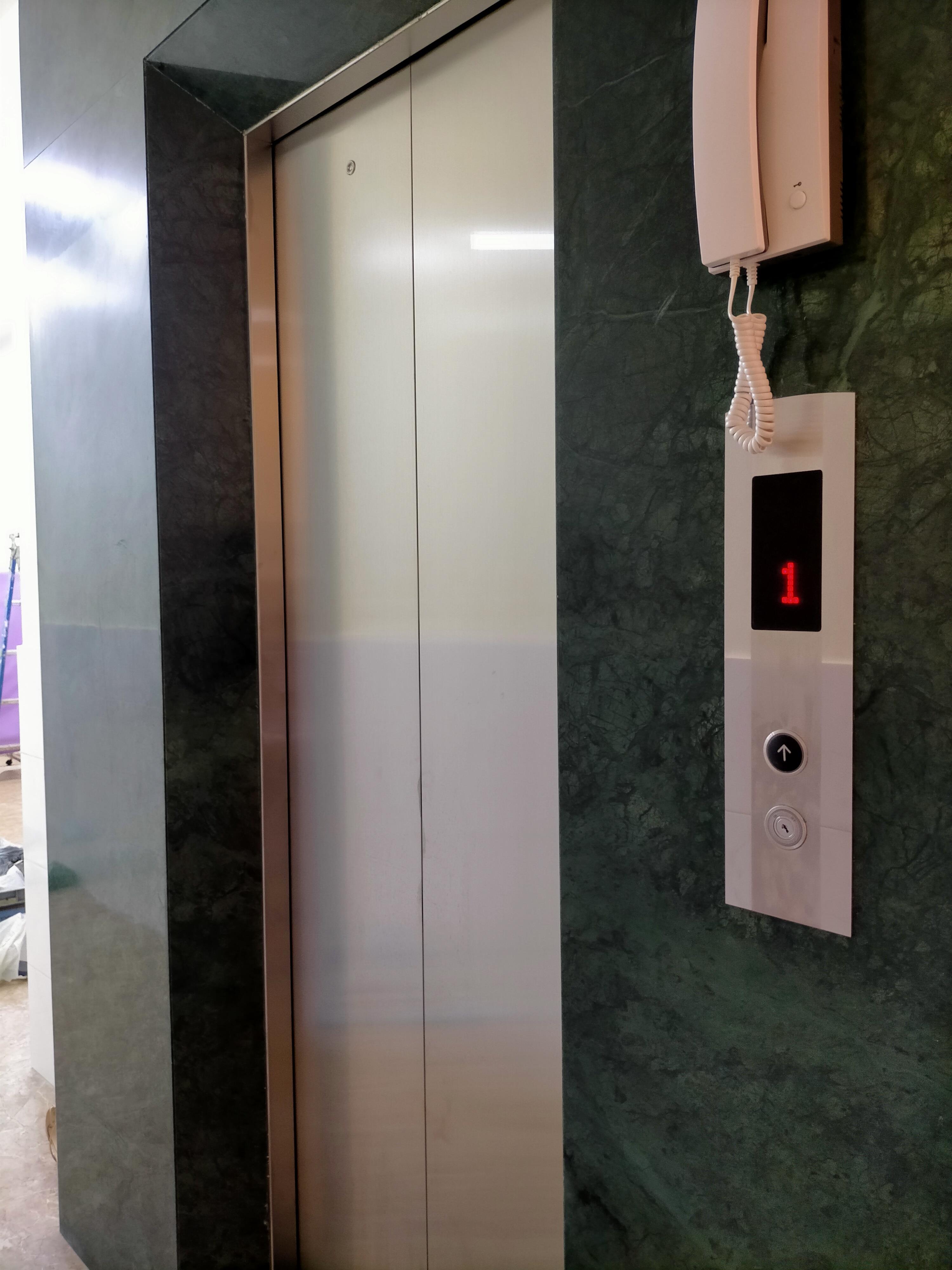 Bán nhà Thái Thịnh - diện tích 57m2 5 tầng - Phân lô cực đẹp - giá 17 tỷ