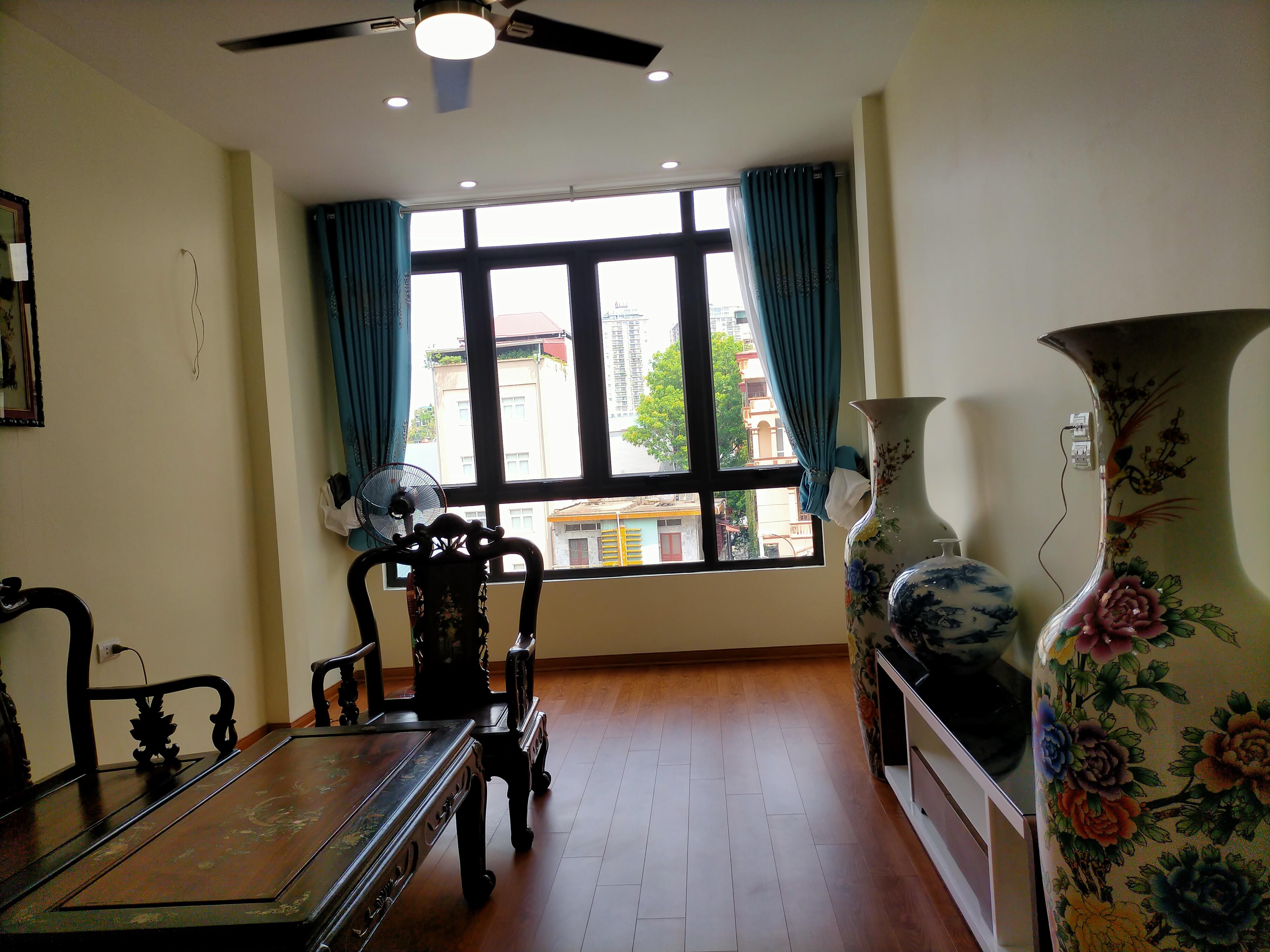 Bán nhà Thái Thịnh - diện tích 57m2 5 tầng - Phân lô cực đẹp - giá 17 tỷ