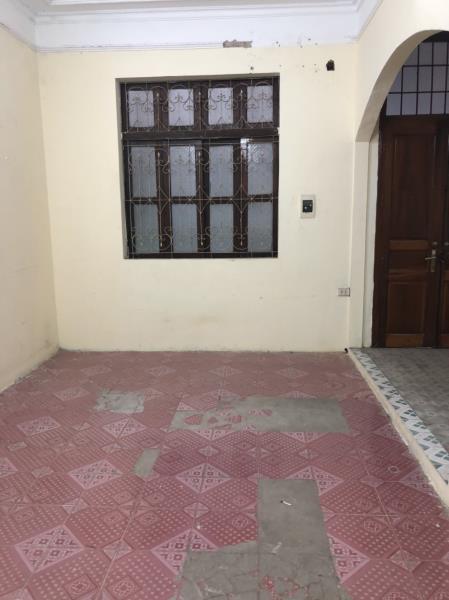 Bán nhà Khuất Duy Tiến - diện tích 49m2 3 tầng - BÁN ĐẤT TẶNG NHÀ - giá 18,8 tỷ