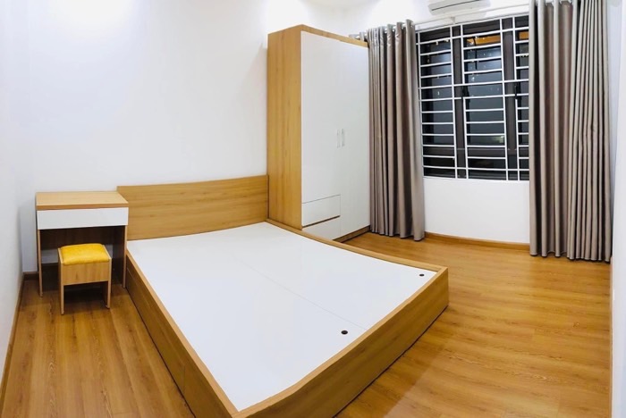 Bán nhà Khương Hạ - diện tích 75m2 7 tầng - Mặt ngõ thông, nhà mới kính koong - giá 21,5 tỷ