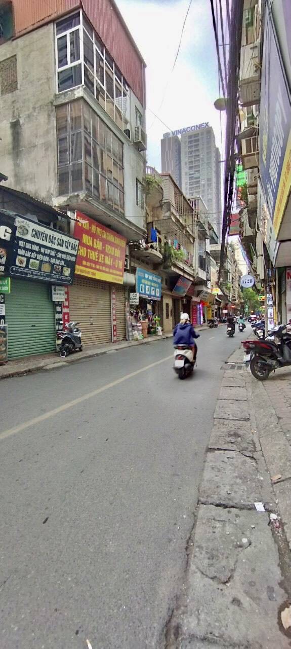 Bán nhà Nguyễn Huy Tưởng - diện tích 25m2 4 tầng - vị trí đắc địa, kinh doanh sầm uất - giá 3 tỷ