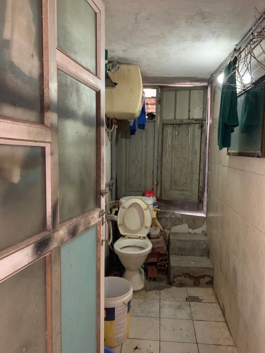 Bán nhà Đê La Thành - diện tích 52.8m2 2 tầng - Mặt phố kinh doanh sầm uất - giá 21 tỷ