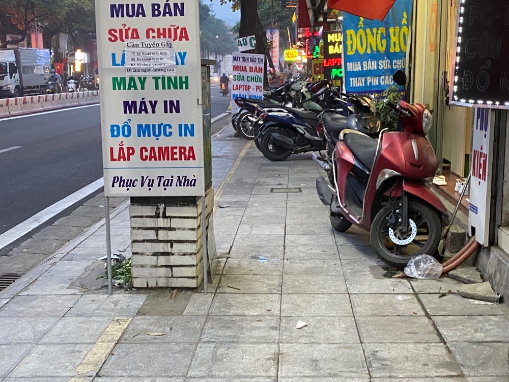 Bán nhà Lê Thanh Nghị - diện tích 30m2 1 tầng - Mặt phố VIP, vỉa hè, kinh doanh sầm uất - giá 9,5 tỷ