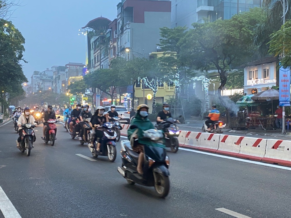 Bán nhà Lê Thanh Nghị - diện tích 30m2 1 tầng - Mặt phố VIP, vỉa hè, kinh doanh sầm uất - giá 9,5 tỷ