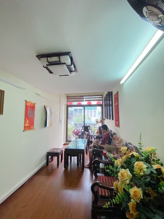 Bán nhà Nguyễn Khuyến - diện tích 50m2 4 tầng - mặt phố kinh doanh - giá 18 tỷ