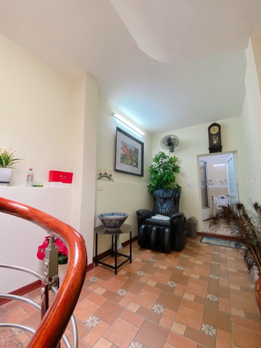 Bán nhà Nguyễn Khuyến - diện tích 50m2 4 tầng - mặt phố kinh doanh - giá 18 tỷ