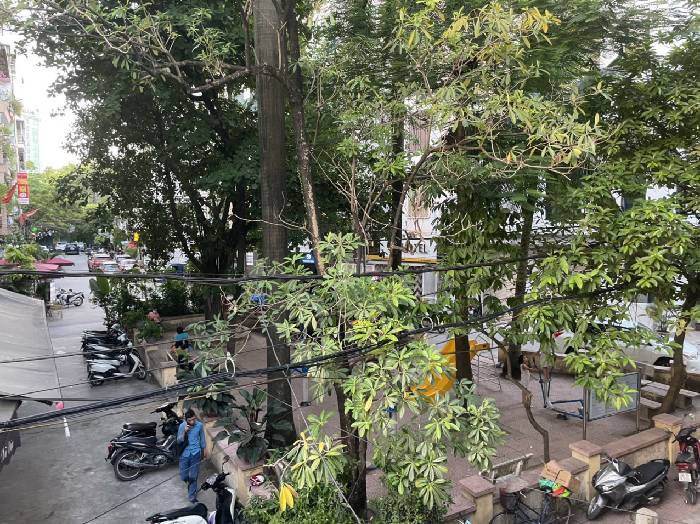 Bán nhà Phương Mai - diện tích 34m2 3 tầng - ô tô tránh - giá 16 tỷ