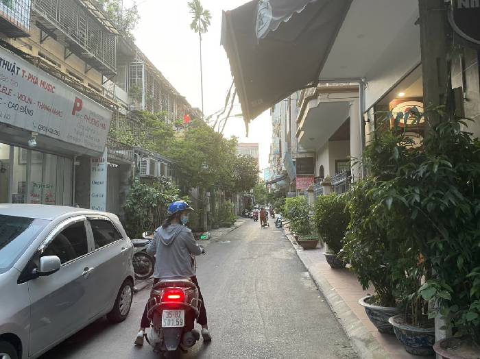 Bán nhà Phương Mai - diện tích 34m2 3 tầng - ô tô tránh - giá 16 tỷ